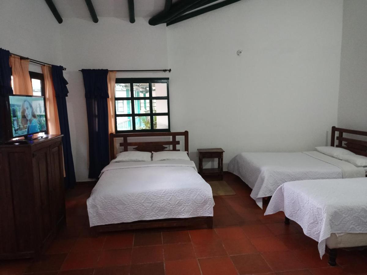 Hospederia La Roca Plaza Principal Bed & Breakfast Boyaca Luaran gambar
