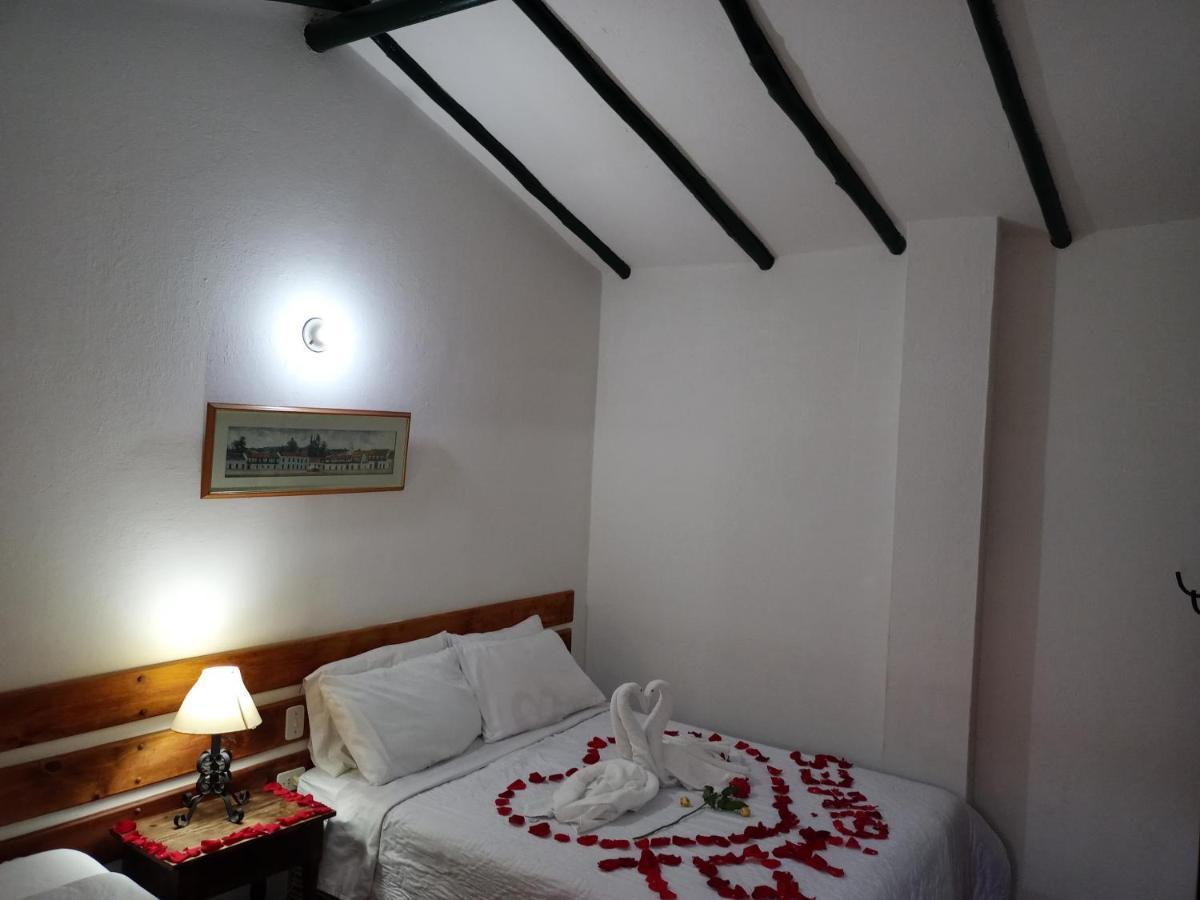 Hospederia La Roca Plaza Principal Bed & Breakfast Boyaca Luaran gambar